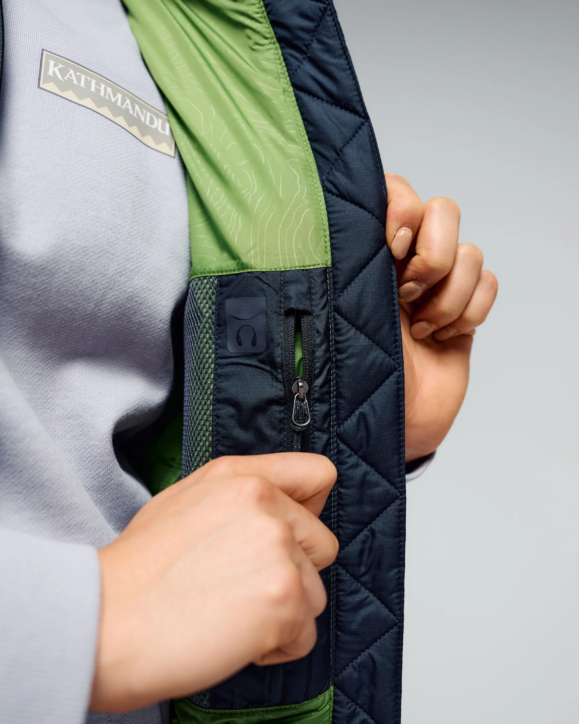 Thumb 4